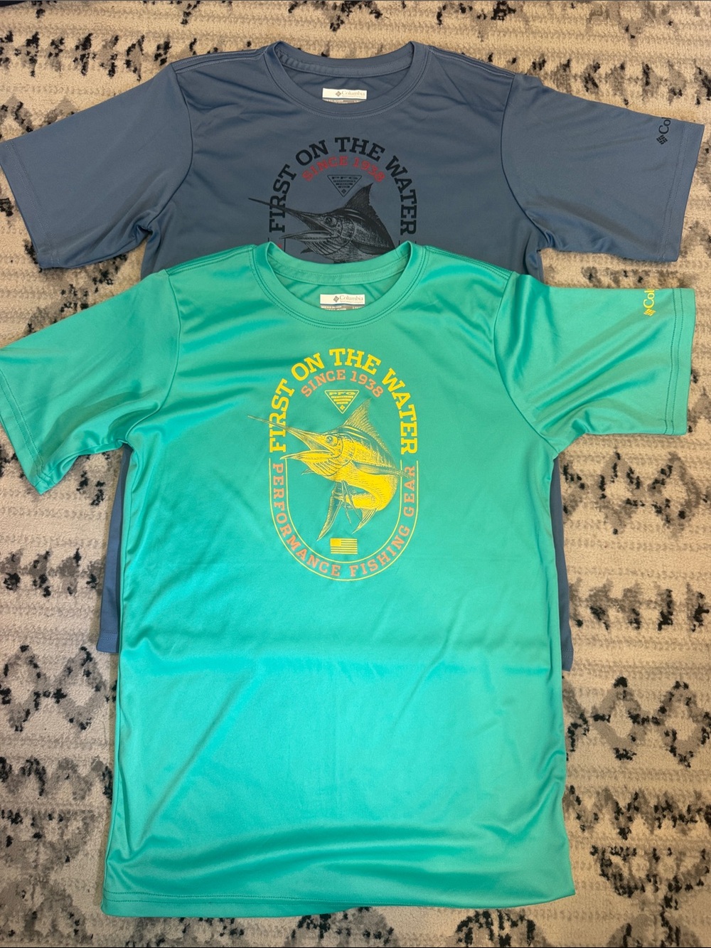 Columbia Performance Fishing Tees (2)- Youth Size (14/16)Aqua & Blue